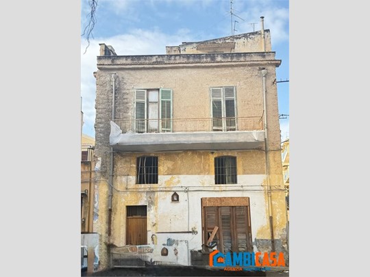 Bilocale in Vendita a Bagheria, 43'000&euro;, 80 m²