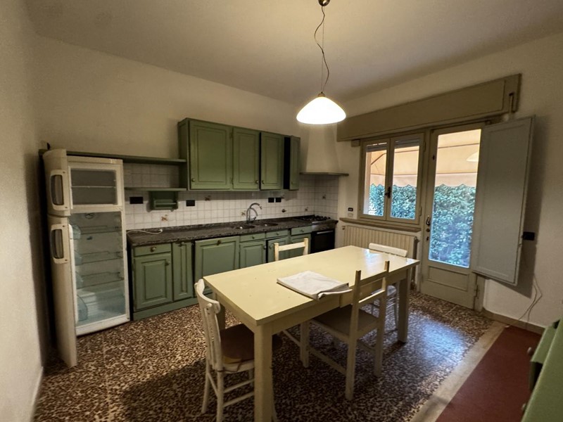 Appartamento in Vendita a Lucca, zona San Cassiano a Vico, 220'000&euro;, 110 m²