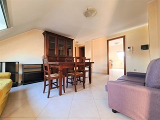 Trilocale in Affitto a Catanzaro, 600&euro;, 90 m²