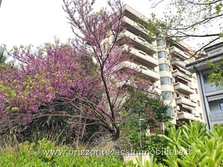 Appartamento in Vendita a Ascoli Piceno, 129'000&euro;, 151 m²