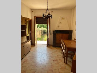 Appartamento in Vendita a Guardiagrele, 83'000&euro;, 163 m²