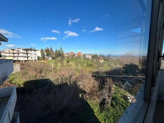 Appartamento in Vendita a Orsogna, 75'000&euro;, 90 m²