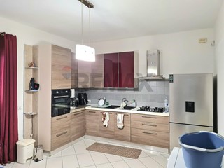 Trilocale in Vendita a Lentini, 97'000&euro;, 120 m²