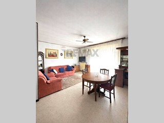 Quadrilocale in Vendita a Cerano, 109'000&euro;, 106 m²