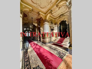 Appartamento in Vendita a Torino, 395'000&euro;, 185 m²