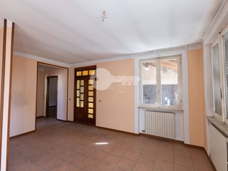 Trilocale in Vendita a Ghedi, 125'000&euro;, 75 m²