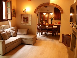 Quadrilocale in Vendita a Lastra a Signa, 295'000&euro;, 115 m²
