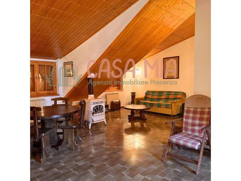 Bilocale in Vendita a Ferriere, 30'000&euro;, 70 m²