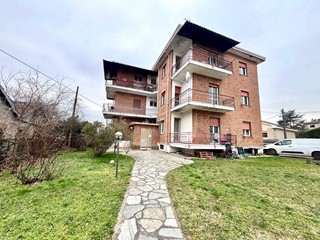 Appartamento in Vendita a Alessandria, 58'000&euro;, 106 m²