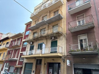 Quadrilocale in Vendita a Caltagirone, 45'000&euro;, 140 m²