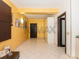 Trilocale in Vendita a Lentini, 98'000&euro;, 108 m²