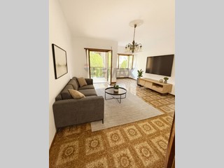 Quadrilocale in Affitto a Prato, 1'250&euro;, 130 m²