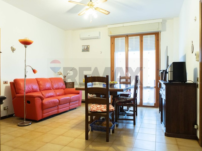 Trilocale in Vendita a Monsano, 109'000&euro;, 80 m²