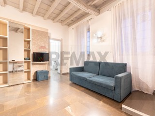 Monolocale in Affitto a Monza, 750&euro;, 42 m²