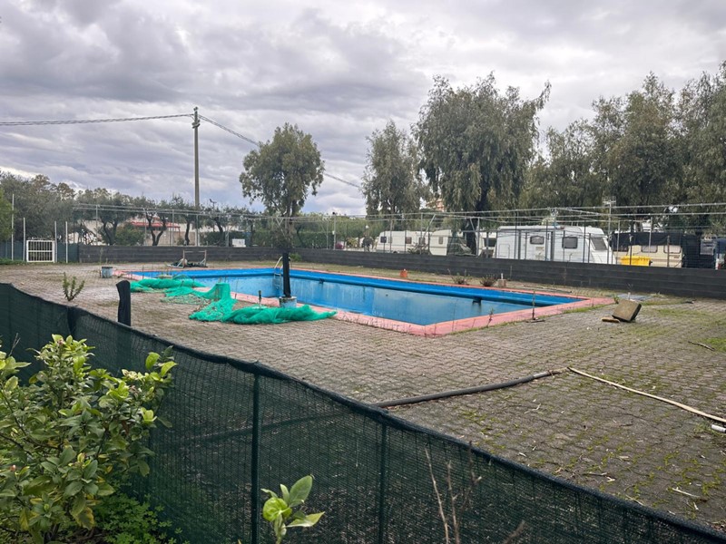 Appartamento in Vendita a Furnari, 2000 m²