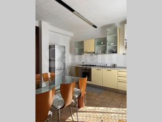 Bilocale in Vendita a Barni, 44'000&euro;, 50 m²