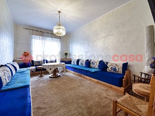 Trilocale in Vendita a Seveso, 165'000&euro;, 101 m², con Box