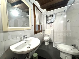 Bilocale in Vendita a Bologna, 219'000&euro;, 43 m²