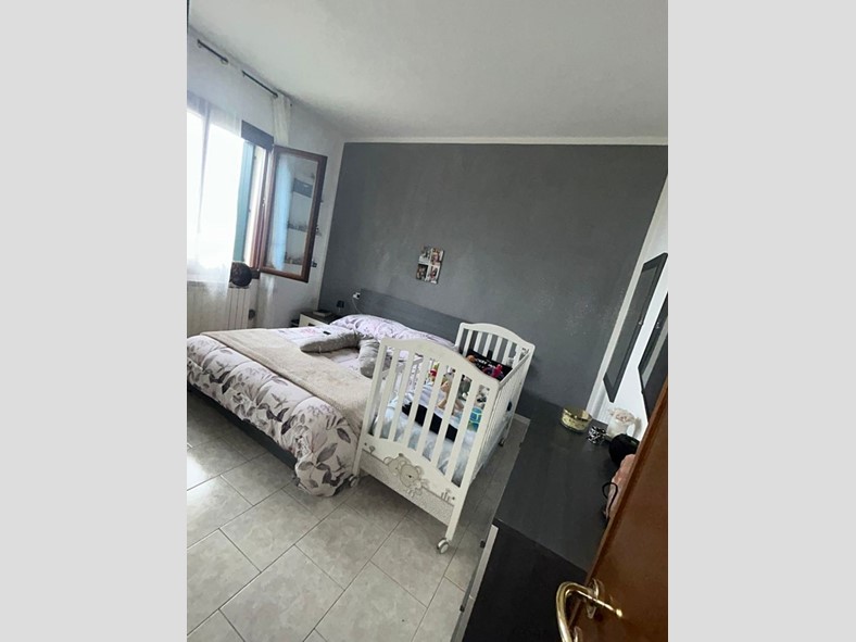 Quadrilocale in Vendita a Adria, 60'000&euro;, 60 m², con Box