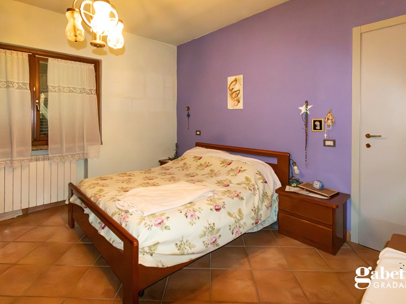 Quadrilocale in Vendita a Vallefoglia, 150'000&euro;, 204 m²