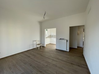 Trilocale in Vendita a Cecina, 240'000&euro;, 78 m²