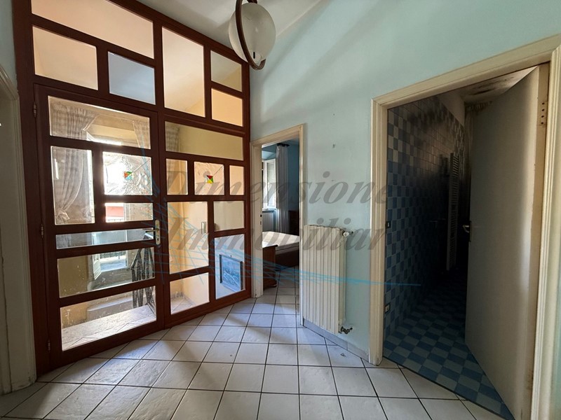 Bilocale in Vendita a Rosignano Marittimo, zona Castelnuovo Della Misericordia, 90'000&euro;, 55 m²