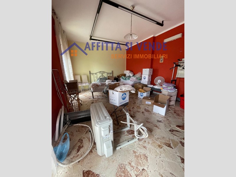 Appartamento in Affitto a Siracusa, 600&euro;, 160 m²