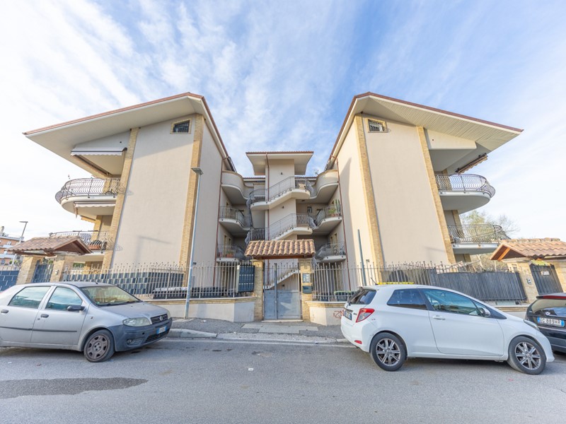 Bilocale in Vendita a Monterotondo, 149'000&euro;, 40 m², con Box