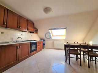 Trilocale in Affitto a Catanzaro, zona Lido Casciolino, 600&euro;, 90 m², arredato