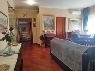 Trilocale in Vendita a Napoli, 310'000&euro;, 110 m²