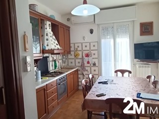 Appartamento in Vendita a San Giuliano Terme, zona Pontasserchio, 230'000&euro;, 121 m², con Box