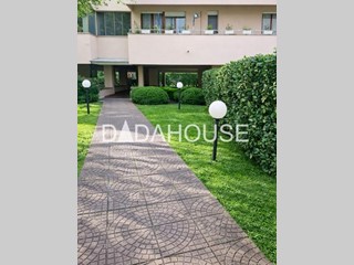 Appartamento in Vendita a Pisa, 249'000&euro;, 100 m², con Box