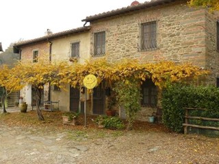 Quadrilocale in Vendita a Reggello, zona Leccio, 229'000&euro;, 85 m²