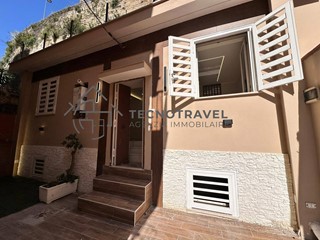 Trilocale in Vendita a Napoli, 325'000&euro;, 115 m²