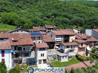 Trilocale in Vendita a Monticelli Brusati, 118'000&euro;, 92 m²