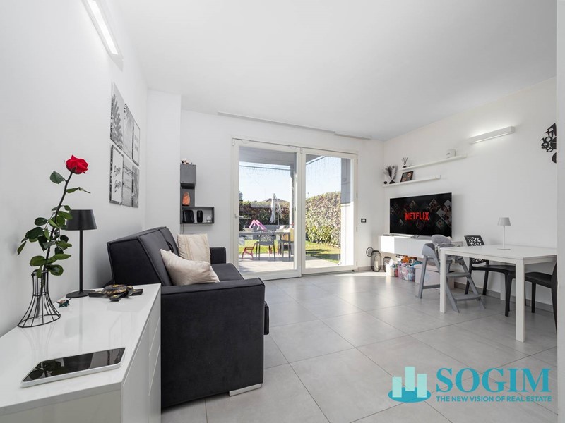 Bilocale in Vendita a Bizzarone, 195'000&euro;, 63 m²