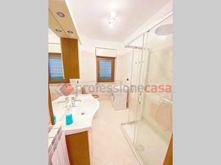 Trilocale in Vendita a Piedimonte San Germano, 77'000&euro;, 70 m²