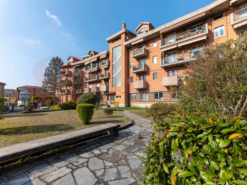 Trilocale in Vendita a San Mauro Torinese, 225'000&euro;, 90 m²