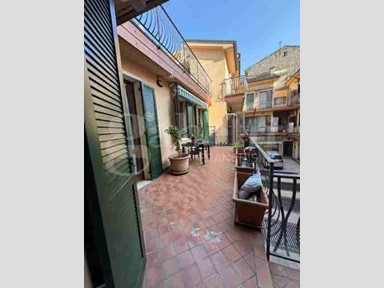 Appartamento in Affitto a Verona, 1'100&euro;, 95 m², arredato