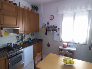 Quadrilocale in Vendita a Castelnuovo Magra, 185'000&euro;, 90 m²