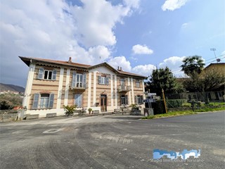 Quadrilocale in Vendita a Strambinello, 75'000&euro;, 80 m²