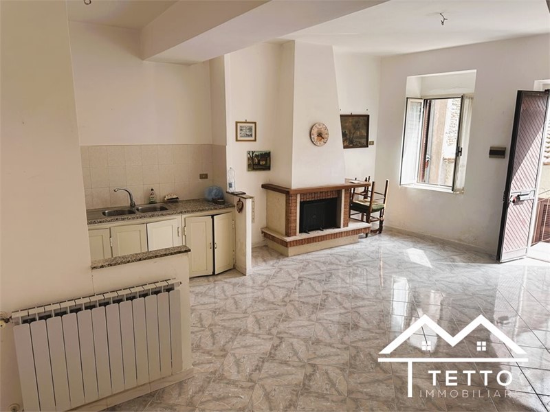 Bilocale in Vendita a Cantalupo in Sabina, 43'000&euro;, 66 m²