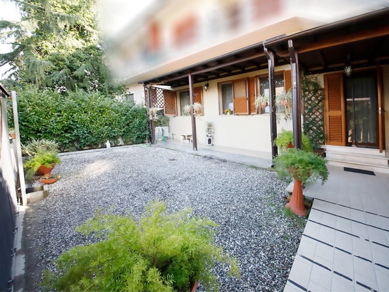 Quadrilocale in Vendita a Collesalvetti, 215'000&euro;, 87 m², arredato