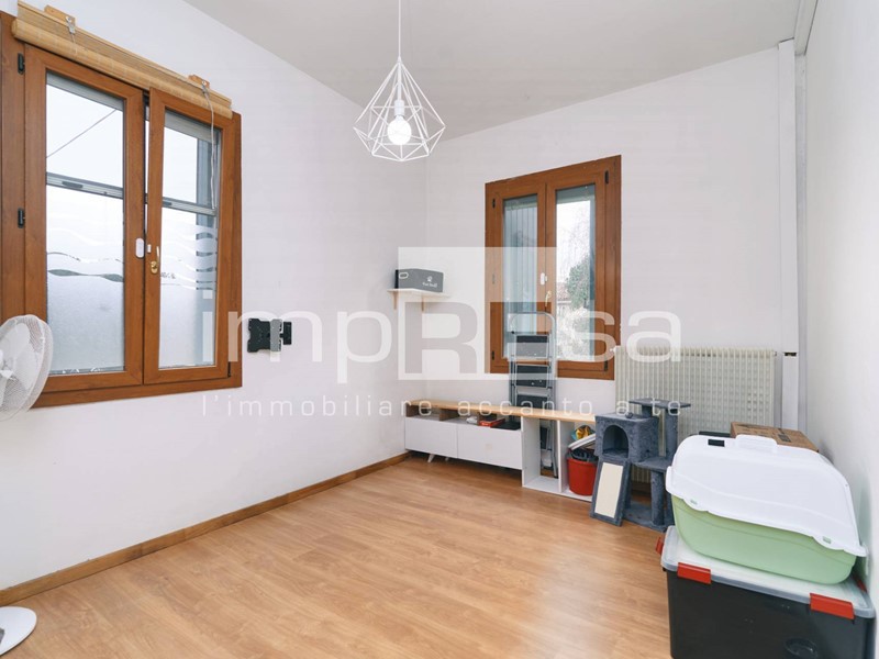 Trilocale in Vendita a Treviso, 122'000&euro;, 74 m²