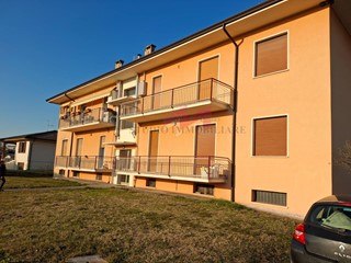 Appartamento in Vendita a Borgo Mantovano, 80'000&euro;, 800 m²