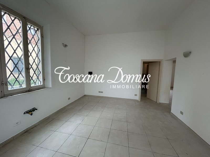 Appartamento in Vendita a Siena, 230'000&euro;, 90 m²
