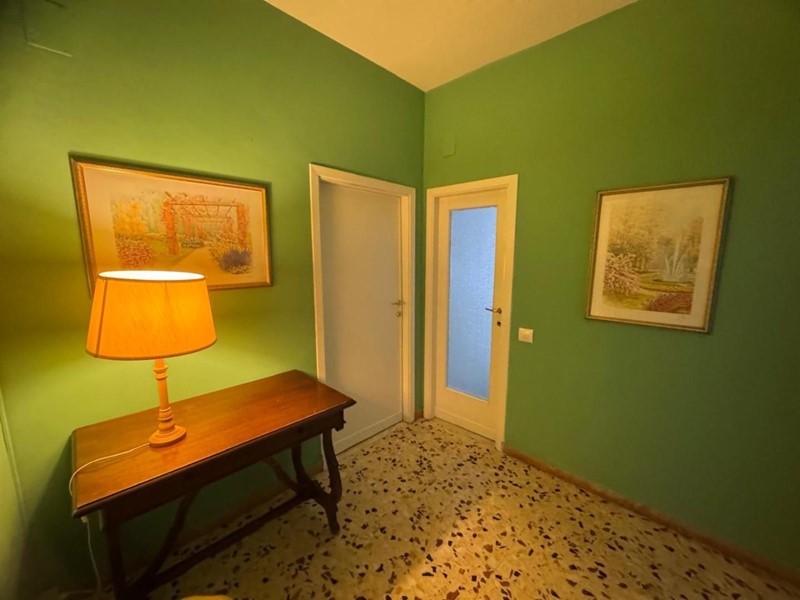 Trilocale in Affitto a Prato, zona Mezzana, 680&euro;, 56 m², arredato