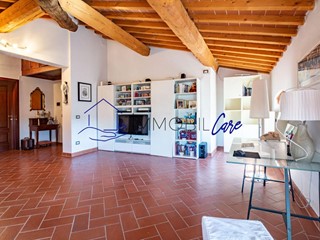 Trilocale in Vendita a San Giuliano Terme, zona Mezzana, 195'000&euro;, 90 m²