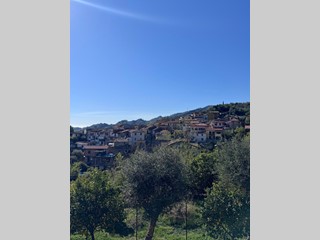 Appartamento in Vendita a Massa, zona Castagnetola, 210'000&euro;, 90 m²