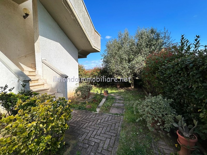 Quadrilocale in Vendita a Rosignano Marittimo, zona Vada, 305'000&euro;, 90 m², arredato, con Box
